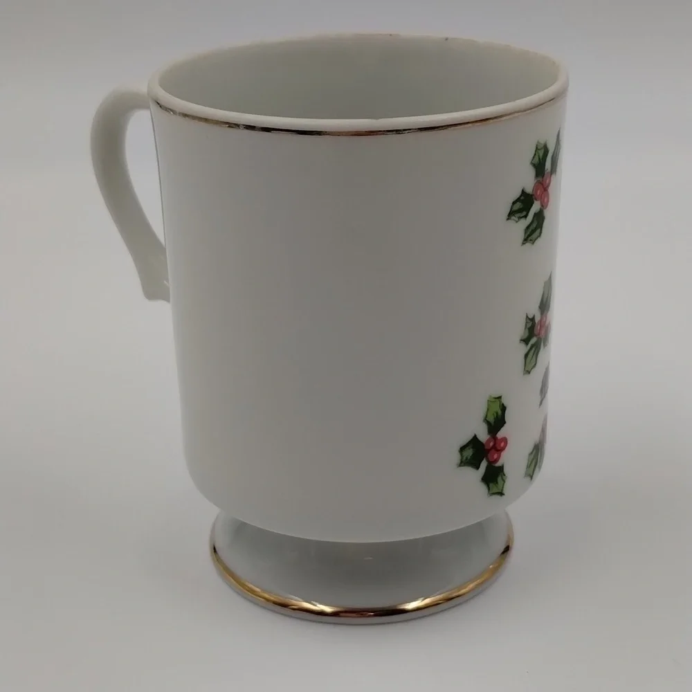 Lefton Vintage coffee Christmas Mug Mouse with Christmas Tree Santa